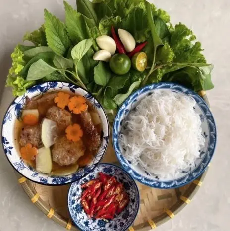 Hình ảnh Bún chả Hà Nội