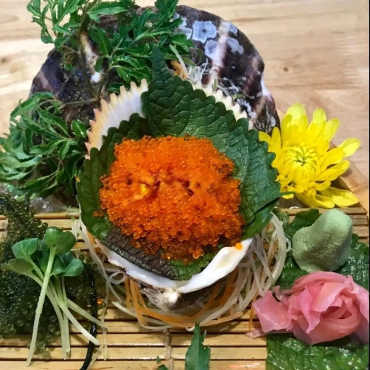 Hình ảnh TOBIKO SASHIMI (Trứng Cá Chuồn)