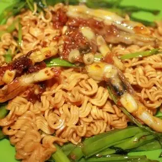 Hình ảnh Ốc móng tay xào mì