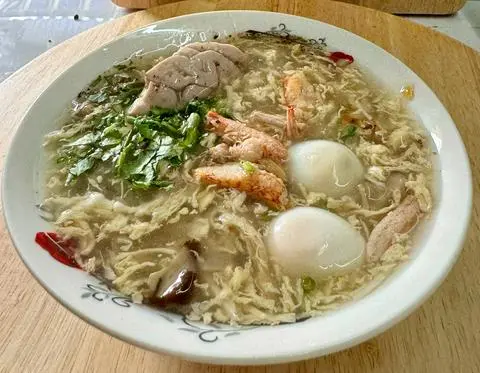 Hình ảnh Súp cua thập cẩm óc heo