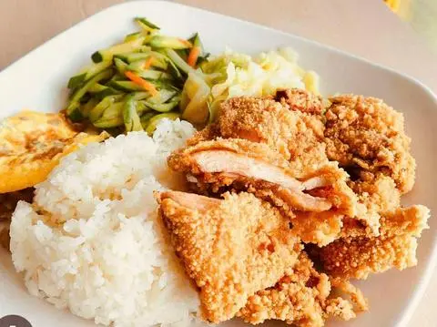 Hình ảnh Cơm phi lê ức gà Đài Loan