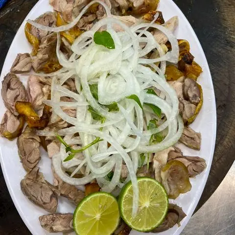 Hình ảnh Bê thui nóng - lớn