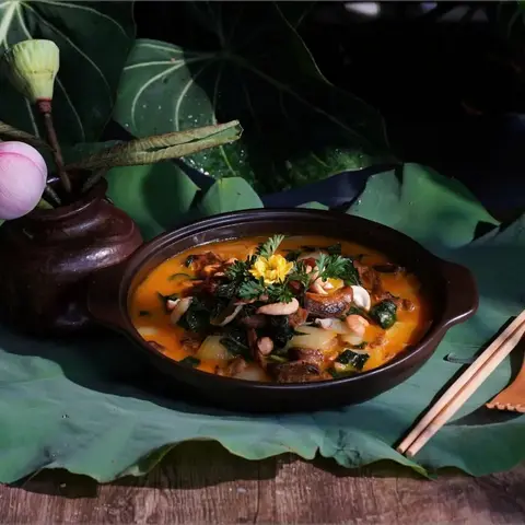 Hình ảnh Chân Nấm Om Lá Cách