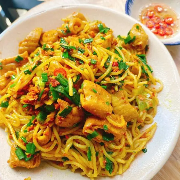 Hình ảnh Bún lòng xào nghệ (phần nhỏ)