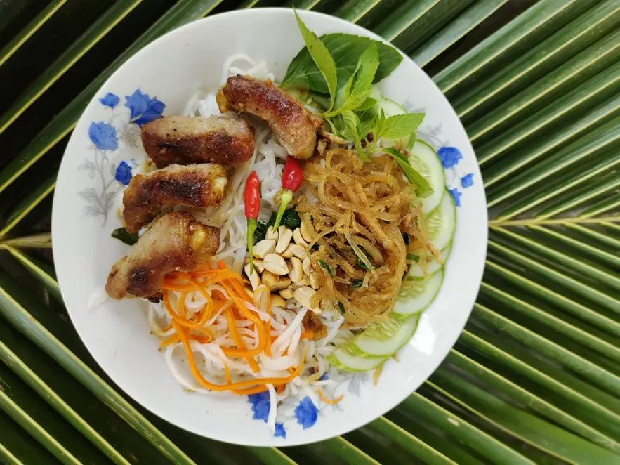 Hình ảnh Bún thịt nướng - bì