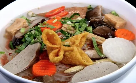 Hình ảnh Hủ tiếu Nam Vang chay - Nam Vang noodles