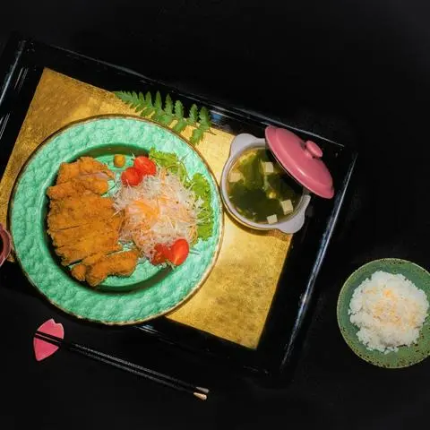 Hình ảnh Tori katsu teishoku - set cơm thịt gà chiên xù - set20