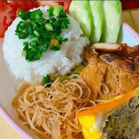 Hình ảnh Cơm sườn chả nhỏ