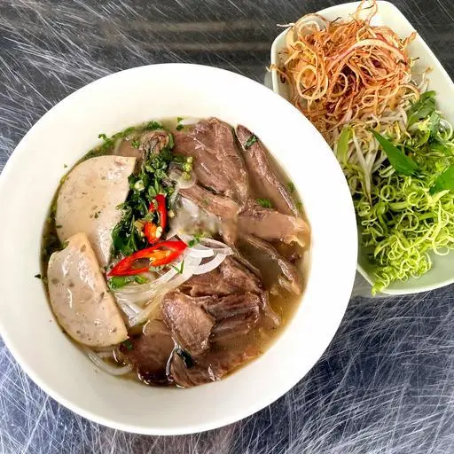 Hình ảnh Bún bò bắp nạm