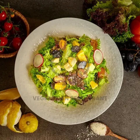 Hình ảnh Salad Nhiệt Đới