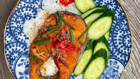 Hình ảnh Cá hú kho cay