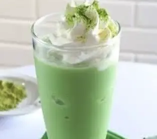 Hình ảnh Matcha latte kem trứng nướng