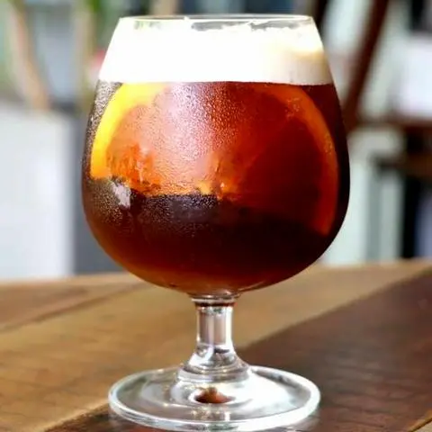 Hình ảnh Nitro ice brewed coffee with orange