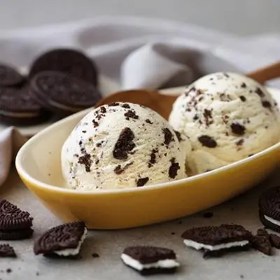 Hình ảnh Kem Vani & Bánh Cookie