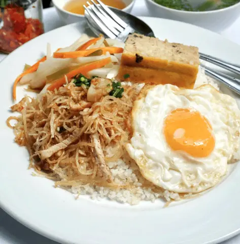 Hình ảnh Trứng - Chả - Bì