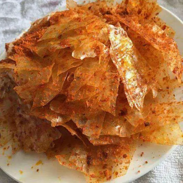 Hình ảnh Bánh tráng sa tế tỏi