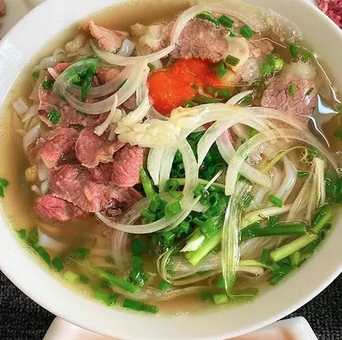 Hình ảnh Phở tái gầu