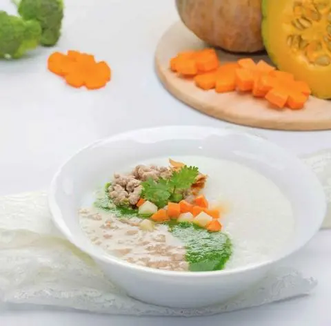Hình ảnh Cháo thịt heo pho-mát rau củ