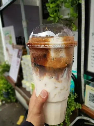 Hình ảnh Cà phê sữa gấu ly Khổng Lồ 1L3