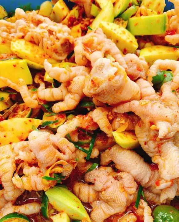 Hình ảnh Chân gà sốt Thái