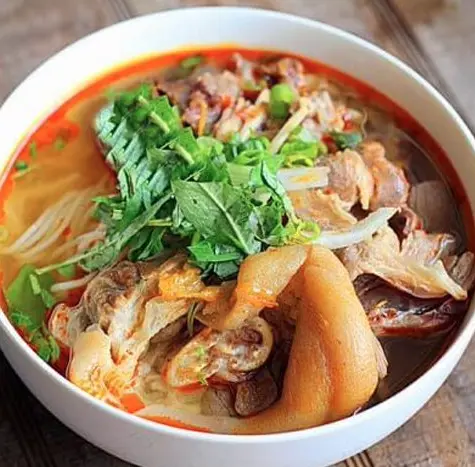 Hình ảnh Canh bún giò heo