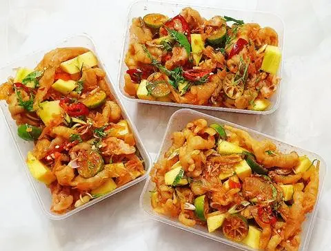 Hình ảnh Chân gà sốt Thái