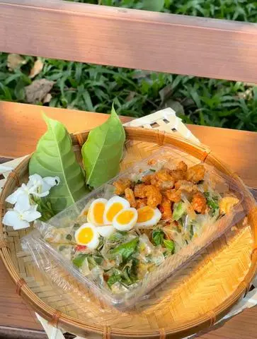 Hình ảnh Bánh dẻo mỡ hành tóp mỡ