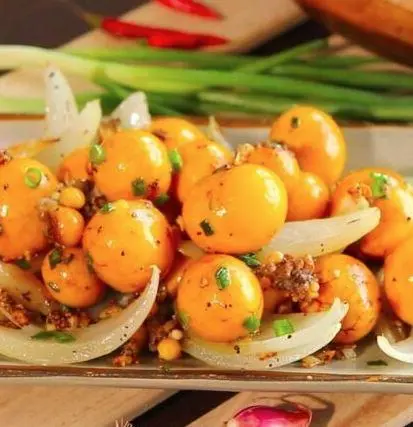 Hình ảnh Lòng gà trứng non cháy tỏi