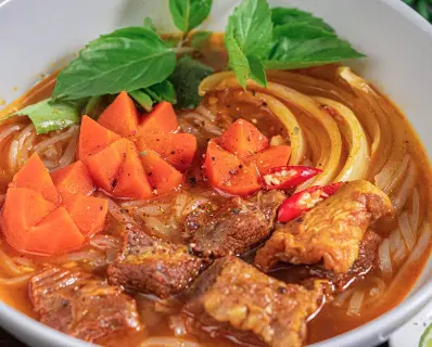 Hình ảnh HỦ TÍU MÌ BÒ KHO