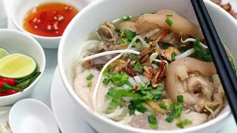 Hình ảnh Hủ tiếu giò