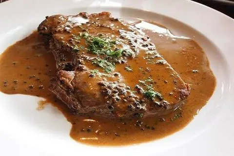 Hình ảnh Bò bít tết sốt tiêu
