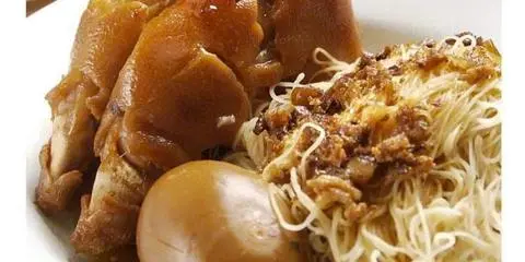 Hình ảnh Mì giò heo Đài Loan