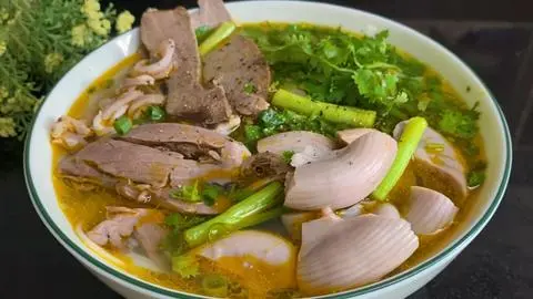 Hình ảnh Bún lòng