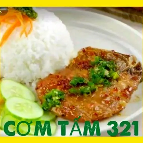 Hình ảnh Cơm sườn + trà tắc túi zip
