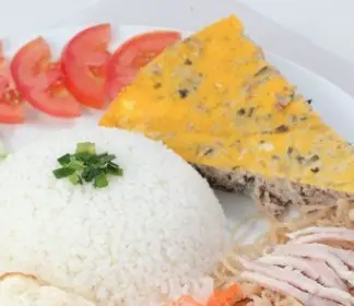 Hình ảnh Cơm bì - chả