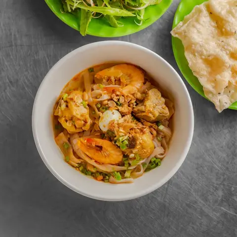 Hình ảnh Mì quảng đầy đủ