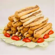 Hình ảnh Bánh mì que pate chà bông - xúc xích