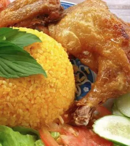 Hình ảnh Cơm gà bơ tỏi