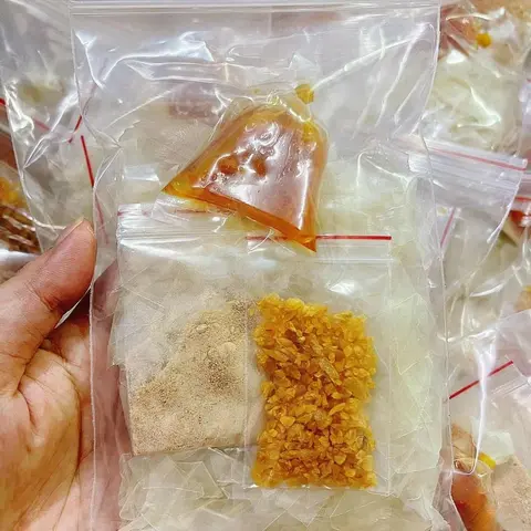 Hình ảnh Bánh Tráng Sợi Dẻo Sate Tỏi