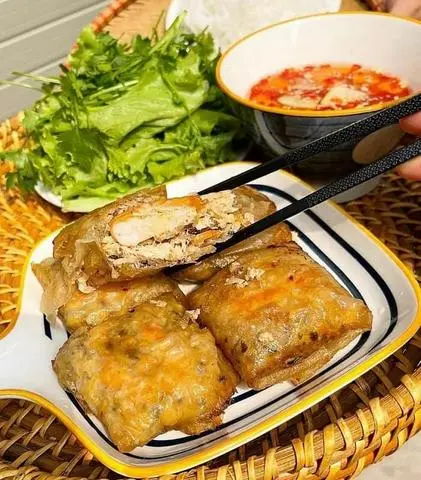 Hình ảnh Nem cua bể