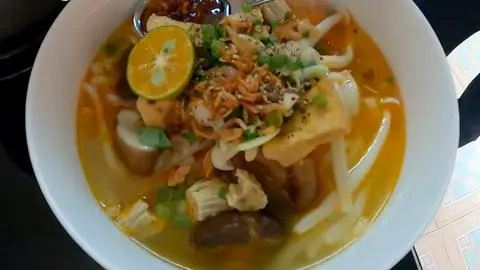 Hình ảnh Bánh canh đùi thập cẩm