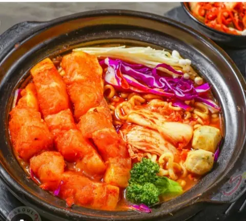 Hình ảnh Mi kim chi cá