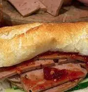 Hình ảnh Bánh mì chả bò