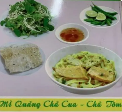 Hình ảnh Mì quảng chả cua - chả tôm