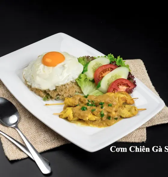 Hình ảnh Cơm chiên Gà Satay