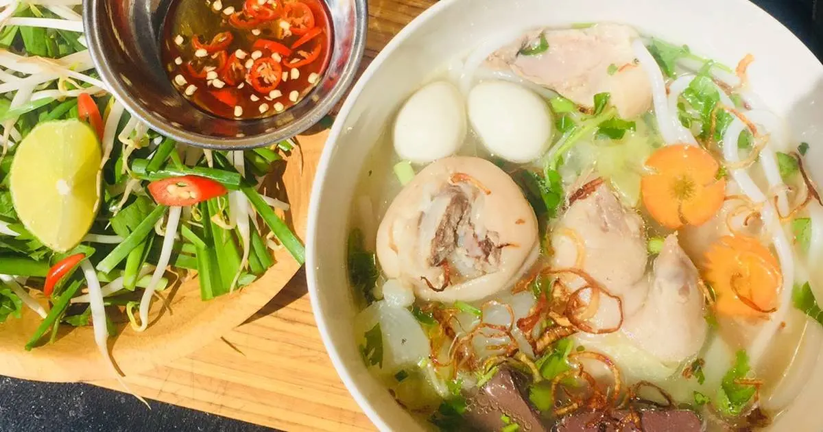 Hình ảnh Bánh canh giò