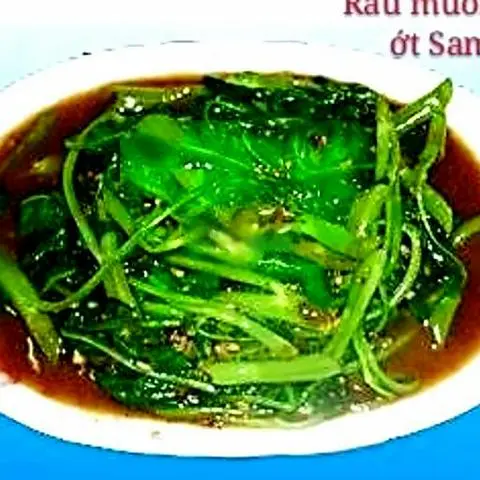 Hình ảnh Rau muống xào ớt sambal