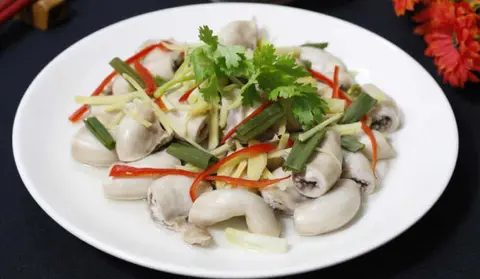 Hình ảnh Dồi trường hấp hành gừng