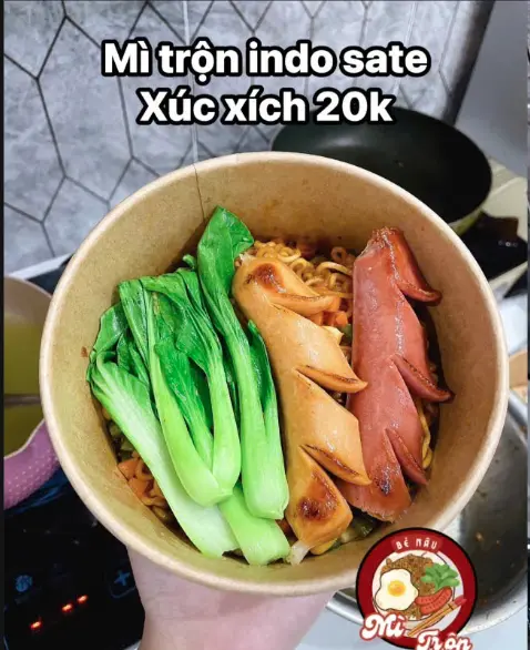 Hình ảnh Mì trộn Indomie xúc xích