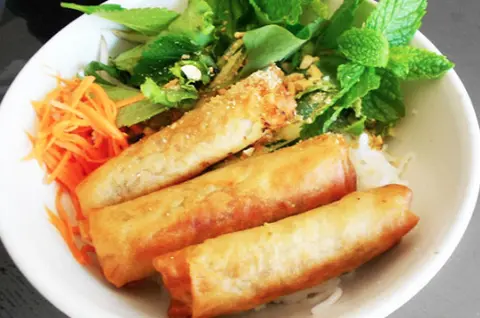Hình ảnh Bún chả giò